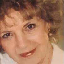 Tom Mustard's Instagram, Twitter & Facebook