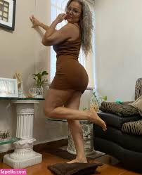 Criz MP  Crizalida Matute  crizalida.matute Nude Leaked OnlyFans Photo 8  - Fapello