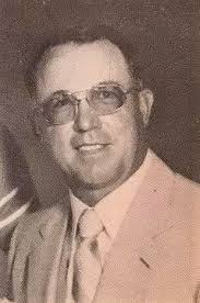 Burt Burnett's Instagram, Twitter & Facebook