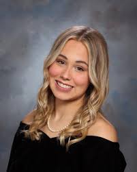 Mandeville High School Class of 2022 steps up and out