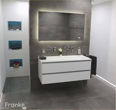 13 Fliesen Streichen Kosten Luxus Von Fliesen Steinoptik Bad Eintagamsee Fliesenstreichen 13 Fliesen Grey Bathroom Tiles Brown Bathroom Decor Tile Bathroom