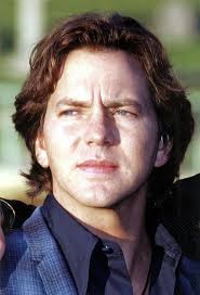 Onstage, eddie vedder opens himself up as a medium for the characters that speak through his lyrics, while his band — whose bassist jeff ament and rhythm guitarist stone gossard call on over 30. Tumblr Eddie Vedder Pearl Jam Eddie Vedder Pearl Jam