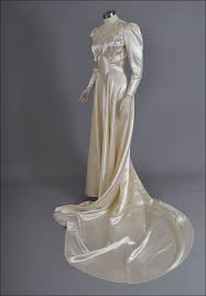 1940 S Candlelight Satin Trained Wedding Gown Beaded S Beaded Wedding Gowns Satin Wedding Gown Wedding Dress Trends