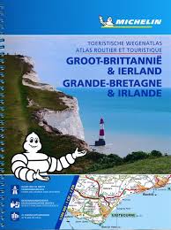 Kies een van de reguliere overtochten vanuit de grote havens van belfast en larne en u komt aan in cairnryan of troon in het zuidwesten. Wegenatlas Groot Brittannie Engeland Schotland Ierland 2021 Michelin 9782067244481 Reisboekwinkel De Zwerver
