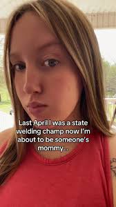 Zoe Holder (@__itsofficallyzoe_)