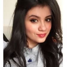 Laura Camargo's Instagram, Twitter & Facebook