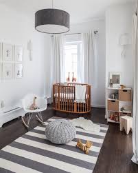 Déco de chambre bébé avec papier peint. Idees De Chambres Bebe Mixtes Club Mamans