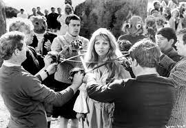 Pin On Seasonal Aw12