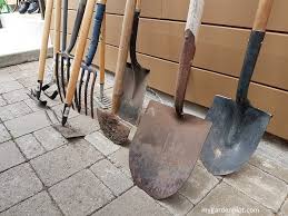 How to protect garden tools from rust. Essential List Of Gardening Tools Guide To Garden Tools And Equipment