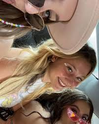 LIVY GEORGE BOWKER (@oliviabowkerr) • Instagram photos and videos