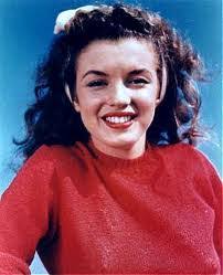 The Maybelline Story Blog: Norma Jean Baker transforms into Marilyn Monroe  at Casa Guillermo, 1975.