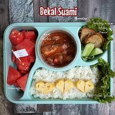 Mari intip resepnya di sini. Idea Menu Bekal Untuk Suami Ke Tempat Kerja