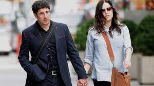Jenny mollen is hovering only slightly above sanity, which is the one quality i require in order to be friends with a mother. Jenny Mollen Reveals The Moment She Fell In Love With Her Son Abc News