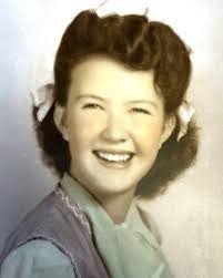 Colleen Kyle's Instagram, Twitter & Facebook