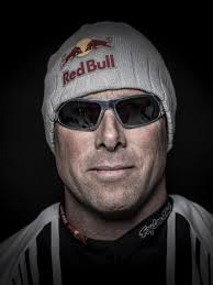 Alum Pushes Sport of BASE Jumping to New Heights