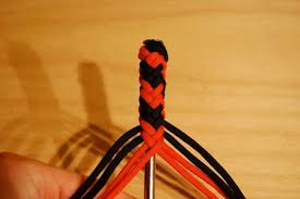 A four strand braid is not that complicated to make, and it offers you a beautiful romantic look. Paracord Bullwhip 19 Steps With Pictures Instructables
