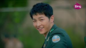 Kang mo yeon adalah wanita cantik dan tegas yang bekerja sebagai ahli bedah kardiotoraks di rumah sakit haesung. Descendants Of The Sun On Zing K Dramas Youtube