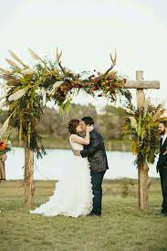 Smashing Outdoor Creation With Deer Antlers Fall Wedding Arches Wedding Ceremony Arch Rustic Wedding Ceremony