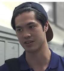 Vem spelade Reggie bättre? : r/riverdale