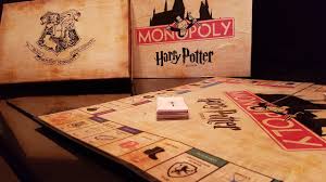 Zieht der spieler zum beispiel ins wohnzimmer, nimmt er den verdächtigen seiner wahl z.b. Harry Potter Monopoly Selber Machen Youtube