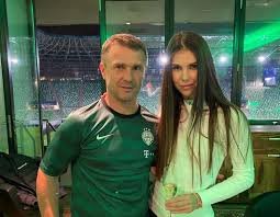 Magyarországon több trauma pakolódik egymásra. Anna Rebrova Az Uj Luxusfeleseg Baratnoje Ulloi Ut 129