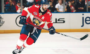Mar 14, 2021 · keith yandle did not get to savor a victory after he played in his 1,000th nhl game so the night he was honored for the milestone will just have to do. Bhn Puck Links Pitino Weighs In On Keith Yandle Situation