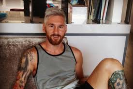 Lionel messi 2016/17 ● dribbling skills & goals ● full hd 1080p lionel messi ● fc barcelona player lionel messi just went platinum blonde. Latest Lionel Messi Blonde Hair Looks Hd Image Free Wallpapers For Pc Desktop Lionel Messi Lionel Messi Haircut Blonde Hair Looks