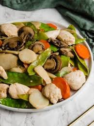Moo Goo Gai Pan Chinese Mushroom Chicken Stir Fry Unbound Wellness Recipe In 2020 Mushroom Chicken Aip Paleo Recipes Stuffed Mushrooms