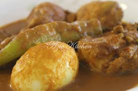 Aceli resepi ni adalah untuk shooting majalah jelita yg masih tunggu giliran nak masuk dalam majalah tu. Gulai Darat Ayam Bersama Telur Rebus Lauk Nasi Dagang Azie Kitchen