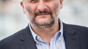 With doru ana, monica barladeanu, alina berzunteanu, dorian boguta. Regizorul Cristi Puiu Isi Explica Reactia De La Tiff Care A Starnit Controverse Dictatura Este Mai Periculoasa Decat Pandemia