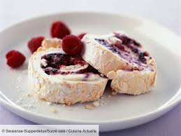 Buche De Noel Aux Fruits Et Mascarpone Decouvrez Les Recettes De Cuisine Actuelle