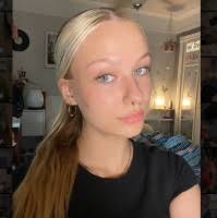 10+ "Hailey Kay" profiles