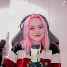 We did not find results for: Niki Omg In 2021 Pretty People Pink Hair Dye My Hair