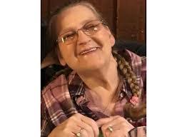 Jennifer Chaloux's Instagram, Twitter & Facebook