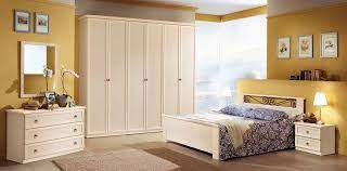 Pitture per camere da letto classiche. Camera Da Letto Classica Colore Patinato Beige Art Nf16 Arredamenti Linea 80