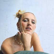 Ella Stern: albums, songs, playlists