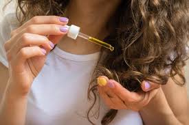 It treats dry and itchy scalp while moisturizing the scalp due to essential fatty acids. Argan Oil For Your Hair All You Need To Know Royal Formula