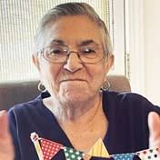 Elizabeth Zito's Instagram, Twitter & Facebook