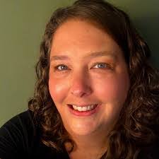 Rachelle Grace's Instagram, Twitter & Facebook