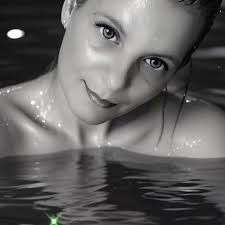 Certo come no mai una proposta dove invece si tagliano i loro stipendi d'oro