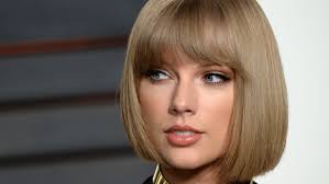 Taylor Swift Bleached Her Hair In The Name Of Coachella Taylor Swift Music Her Hair Taylor Swift