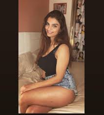 Anveshi Jains Too Hot To Handle Photos Take Social Media By Storm, See Her  Sexy Pics - News18