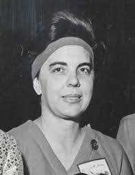 Carolyn Steelman's Instagram, Twitter & Facebook