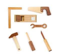 安全第一 小朋友專用的原木玩具工具箱 癮科技cool3c wood tools wood kids toys wooden toys plans