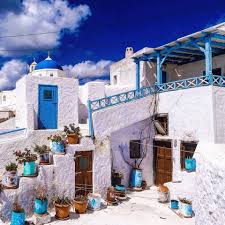 Santorini Has Also Many Beautiful Traditional Corners Maison Grecque Grece Maison De Campagne