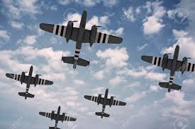 The beginning of the end in 39 photos. Eine Bildung Von Funf Amerikanischen Flugzeugen Mit D Day Invasion Streifen Bemalt Lizenzfreie Fotos Bilder Und Stock Fotografie Image 42077689