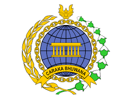 Beliau telah menjadi ahli lembaga mewakili pekerja di pertubuhan keselamatan sosial sejak 2009 dan ahli lembaga rayuan dari tahun 2005. Kementerian Luar Negeri