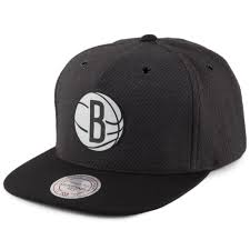 2020 popular 1 trends in sports & entertainment, apparel accessories, mother & kids, home & garden with gorras planas snapback and 1. Gorra Snapback Woven Reflective Brooklyn Nets De Mitchell Ness Antracita Negro Gorras Snapback Village Hats