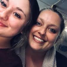 💕🐔Chicken Cornbread Casserole🐔💕Type “RECIPE” and I'll send you a direct  link (check your inbox/message requests)  https://www.dinnerin321.com/chicken-cornbread-casserole/