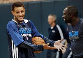 Delonte west is a shooting guard for the dallas mavericks of the national basketball association. Boston Celtics Gave Delonte West Scouting Job On The East Coast But His Attendance Fluctuated Report Masslive Com